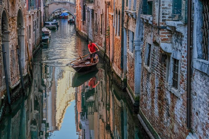 3 Hours Private Original Venice Photo Walk - Pacing and Crowd Levels: Enjoy Venice at a Relaxed, Quiet Pace