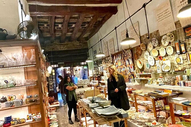 3 Hours Private Walking Foods and Goods Tour in Barcelona - Logistics and Accessibility