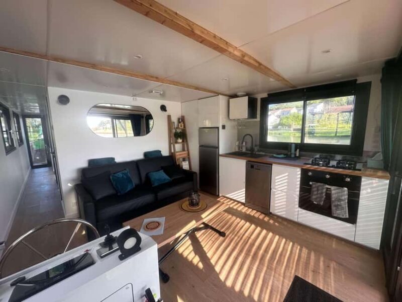 3 Hours Semi Private Solar Boat Cruise in Champagne - Frequently Asked Questions