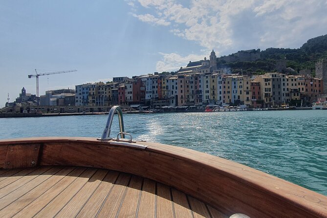 3 Hours Sunset Boat Tour to Golfo dei Poeti Shared - Practical Details: Booking, Group Size, and Cancellation Policy