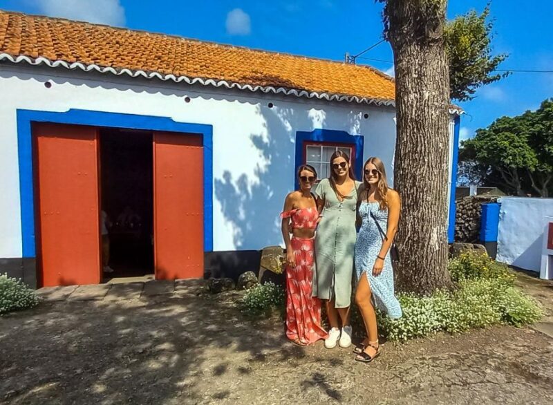 3 in 1 Tour from The Mountain to Cave with Wine - Tasting Volcanic Wines with a Seaweed Twist