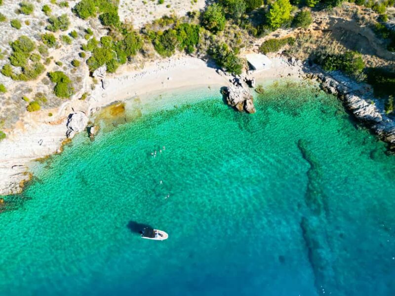 3 Islands Speedboat Tour: Golden Horn, Blue Lagoon & Jelsa - Starting from Makarska for a Coastal Water Adventure