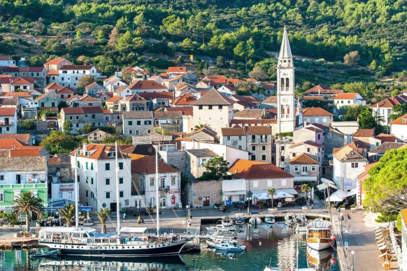 3 Islands Speedboat Tour: Golden Horn, Blue Lagoon & Jelsa - Comparing This Tour to Similar Options