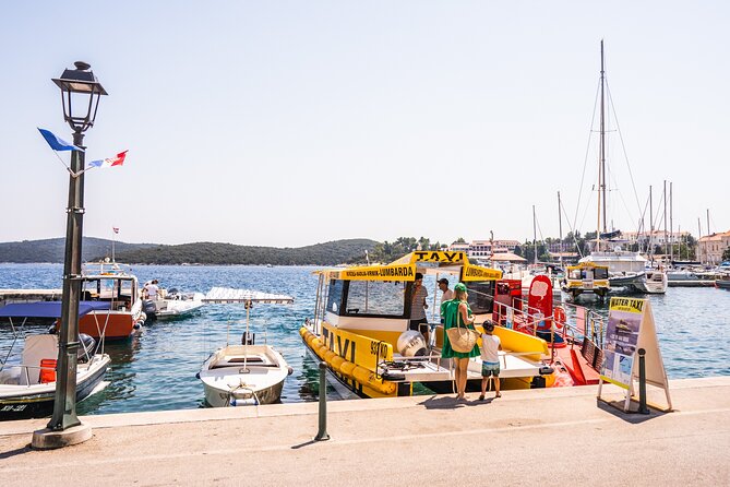 3 Islands Tour - HopOnHopOff - Daily Ticket - How the Korcula Water Taxi Operates Daily