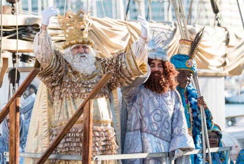 3 Kings Majesties - Los Reyes Magos - Ceremony Barcelona - Discover the Unique Los Reyes Magos Ceremony on a Historic Sailing Yacht