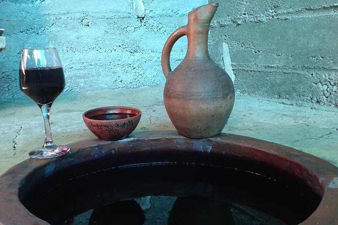 3 Organic Wineries Private Day Trip to Wine Province With Lunch and Tastings - Who Will Love This Tour?