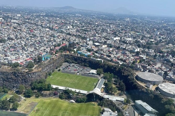 30 min Private Helicopter Tour in Mexico City - Safety and Professionalism