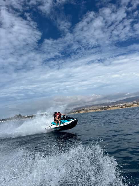 30 minutes tour with 2 jetskis in Maspalomas - Safety and Equipment for the Jet Ski Ride