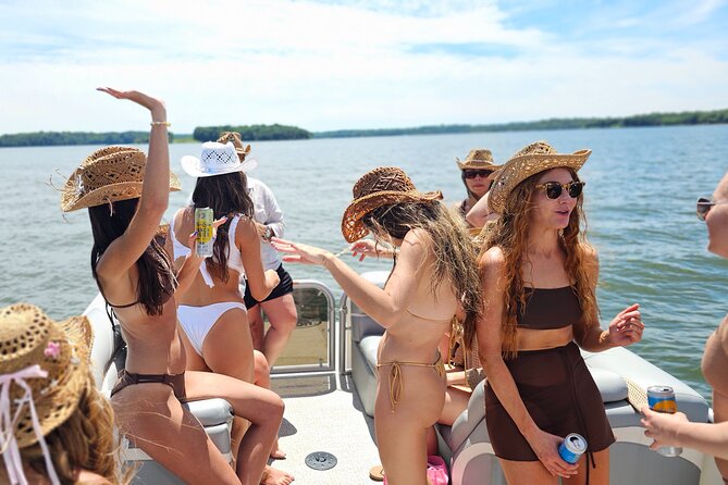 30ft Double Decker Triple Slide Party Boat with Captain up to 22 - The Unique Advantage of This Tour