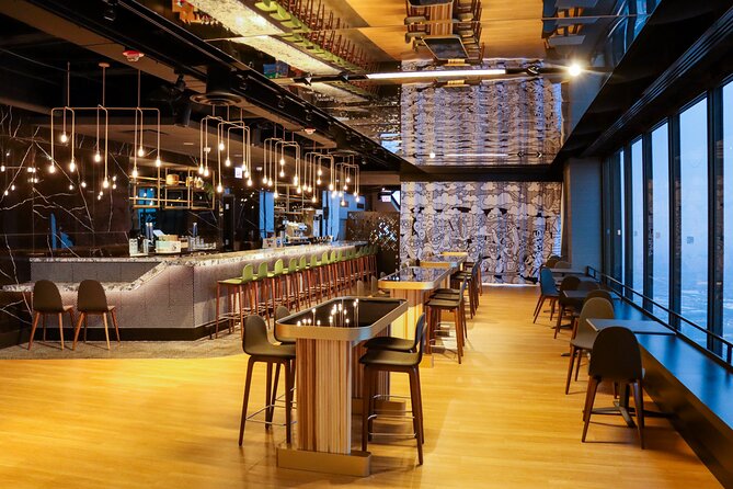 360 Chicago Observation Deck Sip and View Ticket - The TILT Experience: Optional and On-site Upgrade