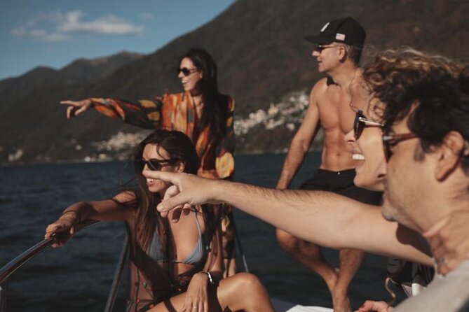 3H Hour Private Cruise on Lake Como by Motorboat 6 PAX - Admiring Iconic Sculptures and Architectural Landmarks