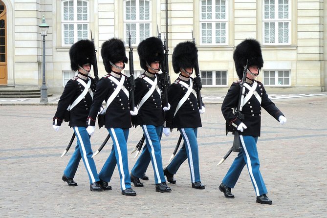 3h walking tour, small group max 10 people Copenhagen - Start at Fiolstræde 42: The Meeting Point in Central Copenhagen