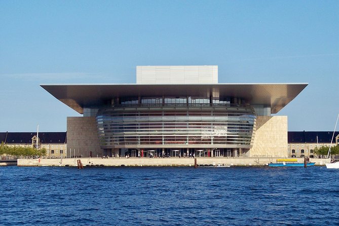 3h walking tour, small group max 10 people Copenhagen - Discover Royal Heritage at Amalienborg Museum and Christiansborg Palace