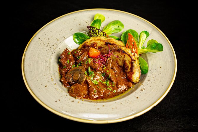 4 course Dinner Cruise with Piano Show - The Best Vantage Points for Views