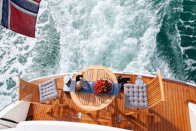 4 Day Bergen - Hardangerfjord private fjord-cruise - Exploring Vøringsfossen and the Scenic Mountain Road