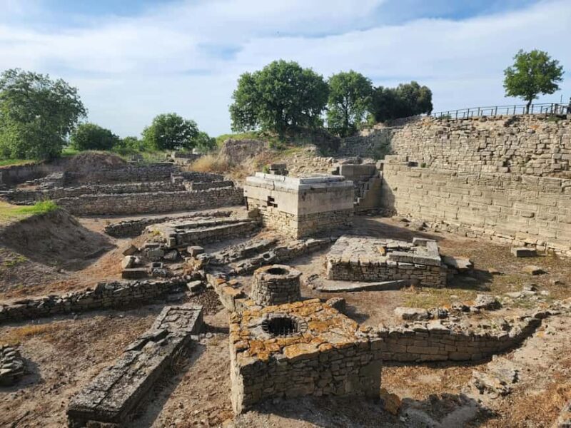 4-Day Gallipoli, Troy, Ephesus, Pamukkale Tour from Istanbul - Visiting the Legendary City of Troy and Its Archaeological Layers