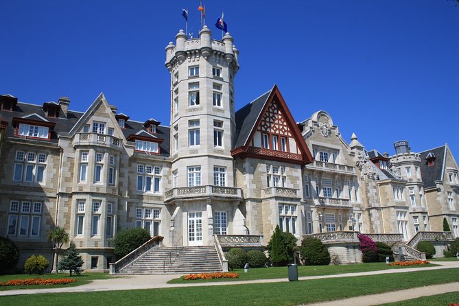 4-Day Guided Tour Green Spain from Madrid - Exploring Salamanca’s Historic Plaza Mayor and Old Quarters