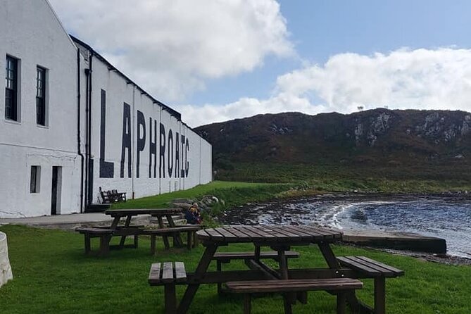 4-day Islay Platinum Whisky Tour - Whisky Included! With free pickup! - Key Points