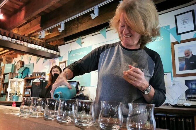 4-day Islay Platinum Whisky Tour - Whisky Included! With free pickup! - Visiting Bunnahabhain and Ardnahoe on Islay