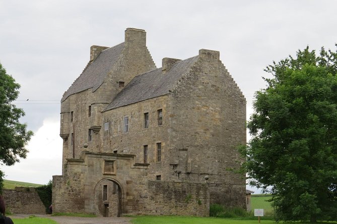 4-Day Outlander Trail Tour from Edinburgh Including Admissions - Day 2: Visiting Clan Fraser and Ancient Sites