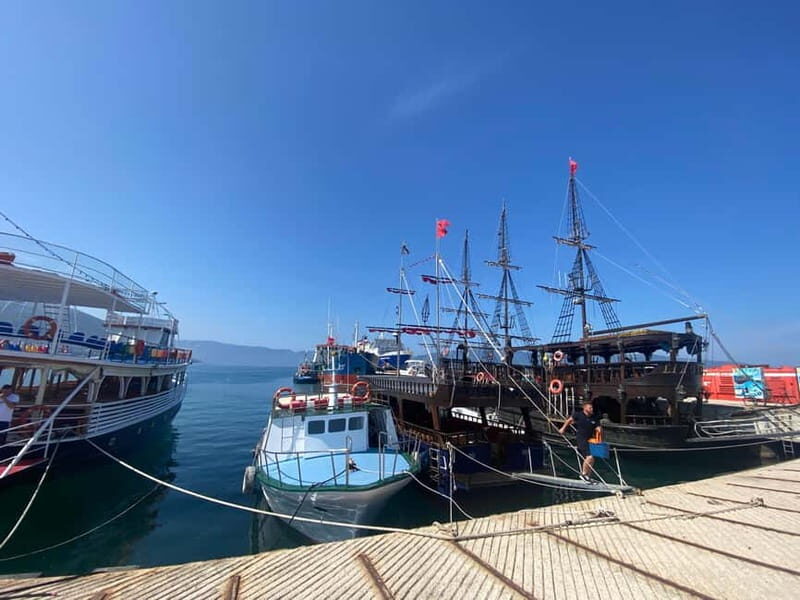 4-Days Albanian Riviera- Beach and Boat Tour - Discovering Gjirokastra and the Blue Eye Spring