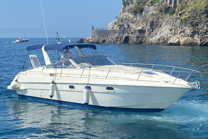 4-hour boat tour of the Amalfi Coast & Li Galli Islands - Fornillo and Tordigliano Beaches with Lovers’ Arch