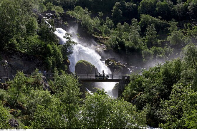 4 Hour Briksdal Glacier Tour in Briksdalsbreen Oldedalen - Why This Tour Stands Out