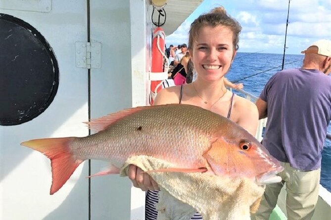 4-Hour Day or Night-Time Reef Bottom Fishing Charter in Fort Lauderdale - Flexible Departure Times and Easy Logistics