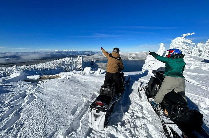 4-Hour Guided Scenic National Monument Snowmobile Tour in Bend - Extensive Exploration of the Newberry Volcanic Monument