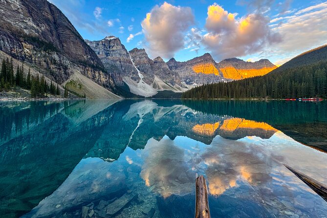 4 hour Moraine Lake Tour from Banff and Canmore - Experience the Stunning Moraine Lake in Just Four Hours