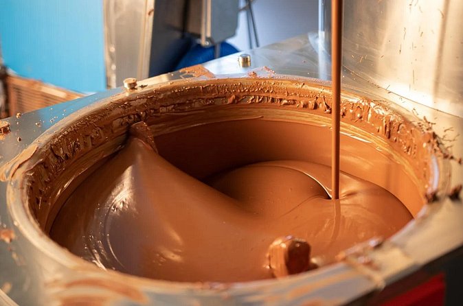 4-Hour Niagara Falls Boat Tour, Maple & Chocolate Tastings - The Charm of Niagara-on-the-Lake