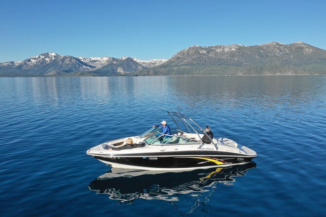 4 Hour Private Boat Charter With Captain - Watersports and Refreshments Included