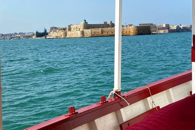 4-Hour Private Boat Tour of Ortigia Island with Lunch - Key Points