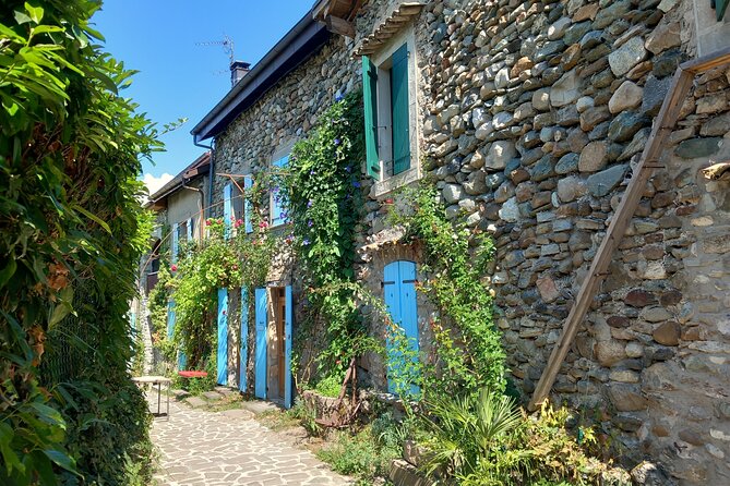 4 Hour Private Tour of the Medieval Town of Yvoire near Geneva - Flexibility and Customization Options