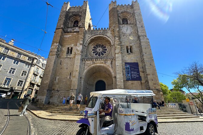 4 Hour Private Tuk Tuk Tour Explore the Old and the New Lisbon - Exploring Lisbon’s Historic Squares and Landmarks