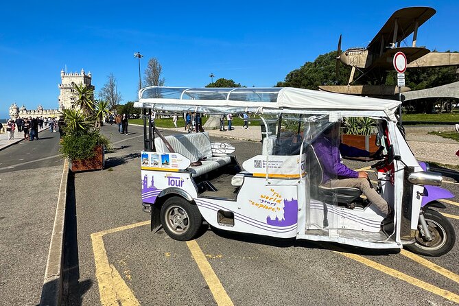 4 Hour Private Tuk Tuk Tour Explore the Old and the New Lisbon - The Guide’s Style and Personal Touch