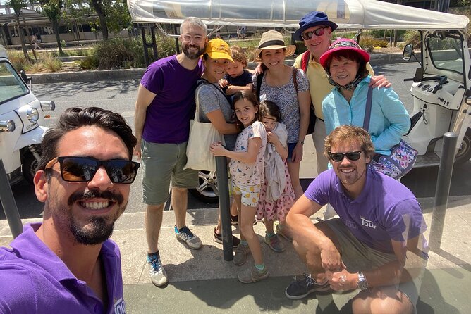 4 Hour Tuk Tuk Tour From the Discoveries to the Tragedy of 1755 - Exploring the Legislative and Religious Landmarks