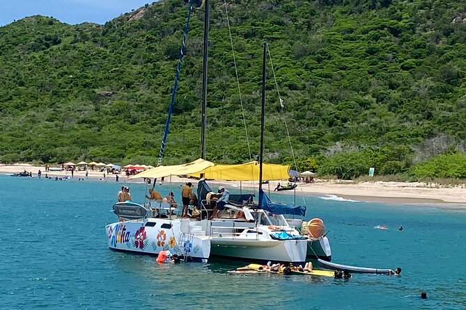 4-hour whale watching in magical Mazatlan - Meeting Point and Logistics: Easy Access from Downtown