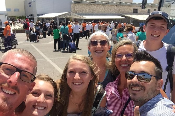 4 Hours - Athens & Acropolis Highlights Private Tour - Watching the Changing of the Guard at Syntagma Square