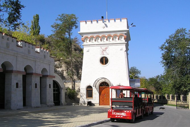 4 Hours Cricova Winery Tour with Tasting - Cricova’s Underground Labyrinth and Its Unique Charm
