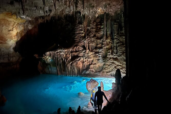 4 hours enjoying unique aquatic caves in Mallorca - Equipment and Safety Measures