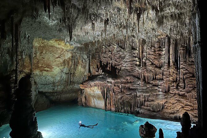 4 hours enjoying unique aquatic caves in Mallorca - Physical Requirements and Accessibility