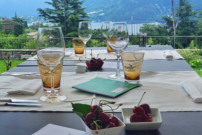 4 Hours Fresh pasta, sun and lake view - Local Flavors: Sauces, Appetizers, and Homemade Dessert