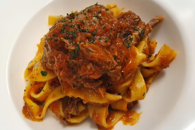 4 Hours Fresh pasta, sun and lake view - The Unmatched Lake View and Historic Venue