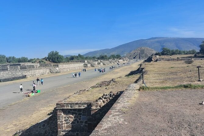 4 hours guided tour on Teotihuacan - Discovering the Main Pyramids and Temples
