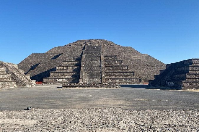 4 hours guided tour on Teotihuacan - The Expertise of the Certified Guide
