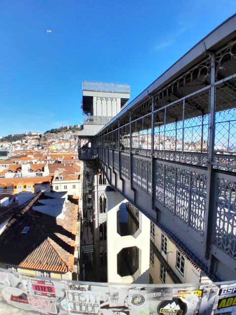 4-Hours Lisbon sightseeing highlights Tour - Explore Lisbons Top Highlights in Four Hours by Private Tuk-Tuk