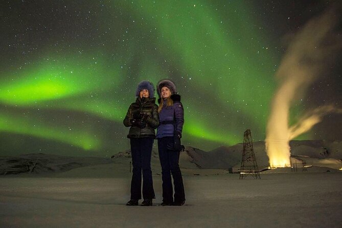 4 Hours Northern Lights Private Luxury Tour - Discover the 4 Hours Northern Lights Private Luxury Tour in Reykjavik