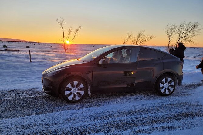 4 Hours Northern Lights Private Luxury Tour - What’s Included in the Private Northern Lights Experience?