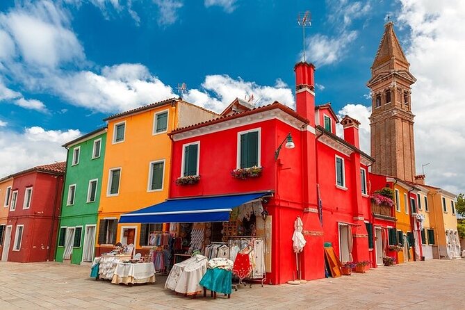 4 hours Private Boat Tour to Murano, Burano with local real guide - Authentic Venetian Artisans: Masks, Lace, and Vineyards